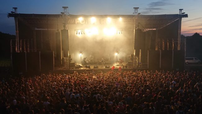 Scène 8 Towers Les Foins de la Rue (53).