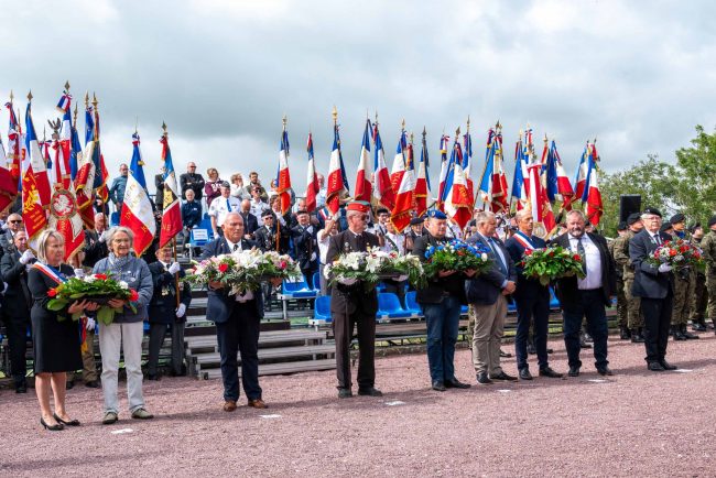 370272209_313694941223678_1792089917747190793_n Tribunes pour 480 places